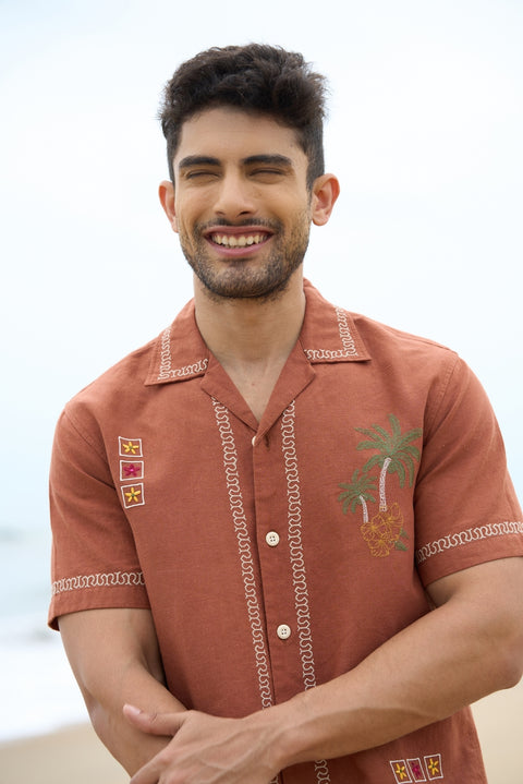 Men’s Embroidered Linen-Cotton Holiday Shirt – Summer & Vacation Wear