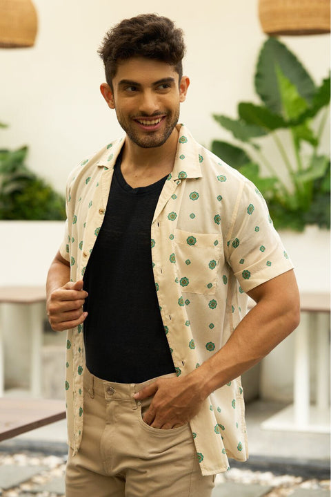 Palm Whisper β Ivory & Green Camp Collar Shirt πΏ