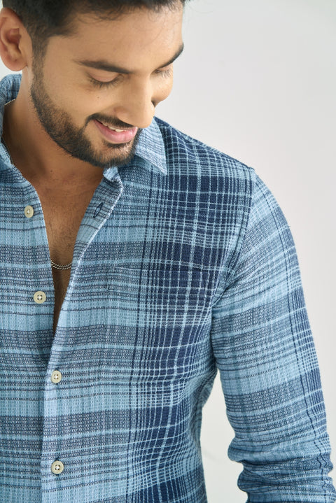 Graphic Blue Checks