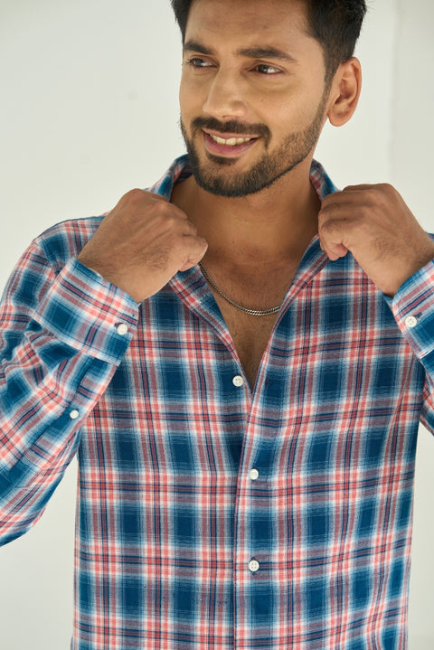 Crystal Blue Red And White Checks