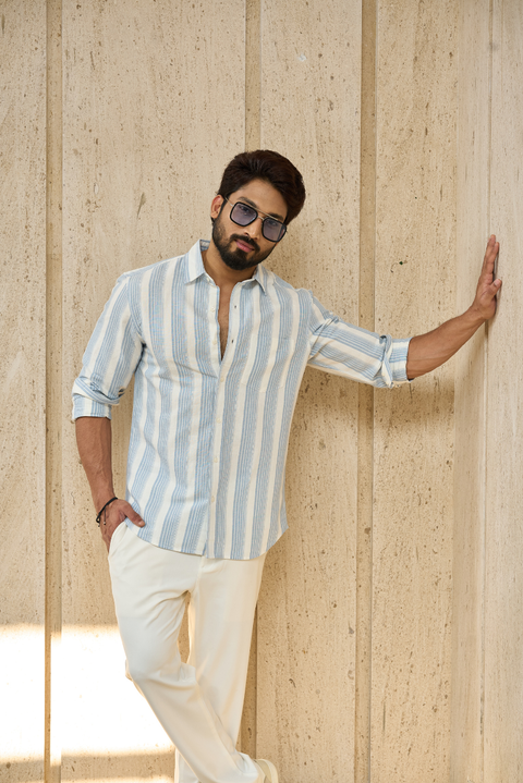 Coastal breeze 100 % linen striped shirt