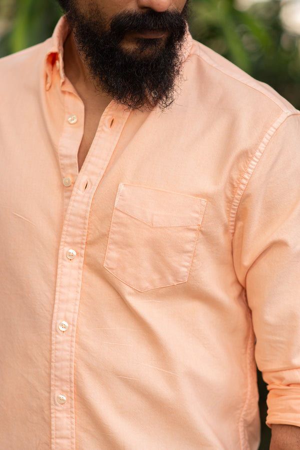 Amber clay dyed oxford shirt.