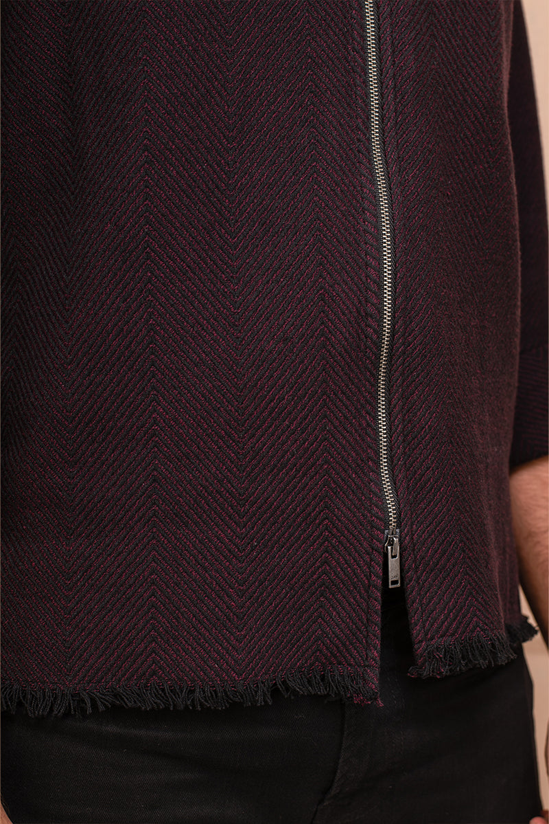 Zipper shirt with raw edges